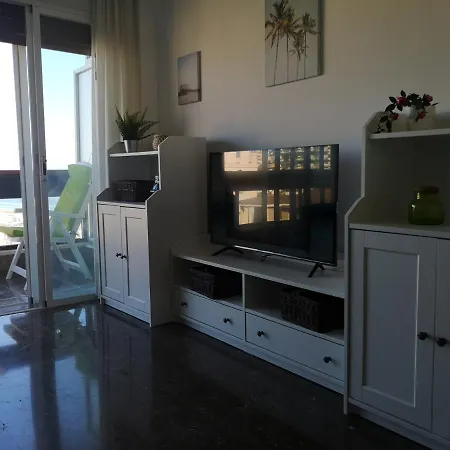 1ª Linea Playa Garaje Piscinas Terraza Торремолинос