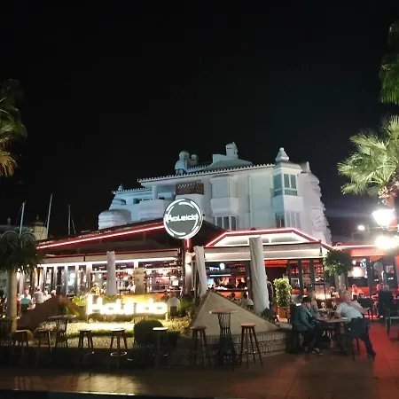 1ª Linea Playa Garaje Piscinas Terraza Апартаменты *